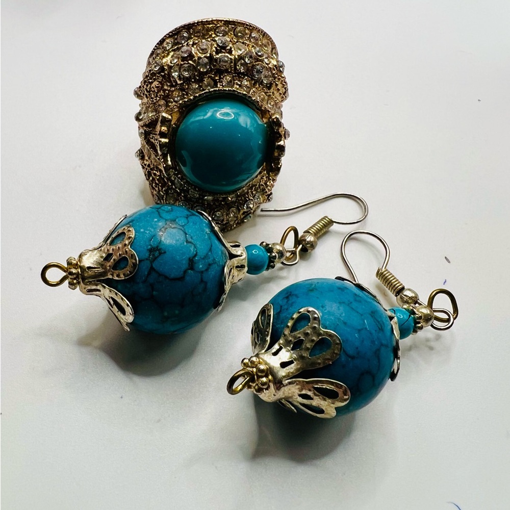 Turquoise Bead Drop Earrings Silver tone accents, Chunky cocktail with Boho Gold